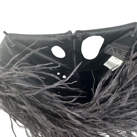 Alex Evenings Dress Velvet Ostrich Feathers Formal Gown Maxi Size 14 Black - Picture 7 of 8